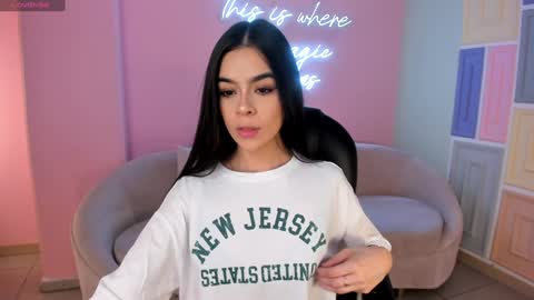 Snapshot of alanacraft chatting on February 2025 02:49:01 AM Alana online show from February 2025 02:49:01 AM