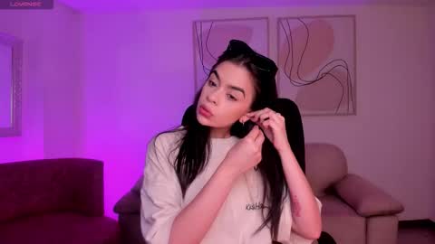 Snapshot of alanacraft chatting on October 2025 12:04:02 PM Alana online show from October 2025 12:04:02 PM