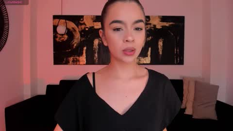 Snapshot of alanacraft chatting on October 2025 12:23:02 PM Alana online show from October 2025 12:23:02 PM