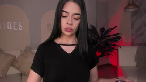 Snapshot of alanacraft chatting on November 2025 11:58:01 AM Alana online show from November 2025 11:58:01 AM