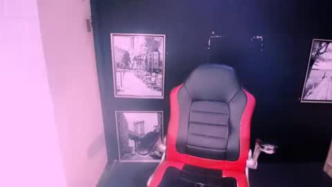 Snapshot of alanadelray chatting on November 2025 07:41:02 AM alanadelray online show from November 2025 07:41:02 AM