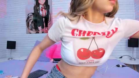 ALANA  online show from February 2026 09:27:01 PM