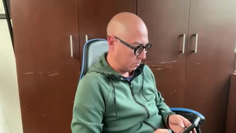 alanan881 online show from January 2026 05:38:01 PM