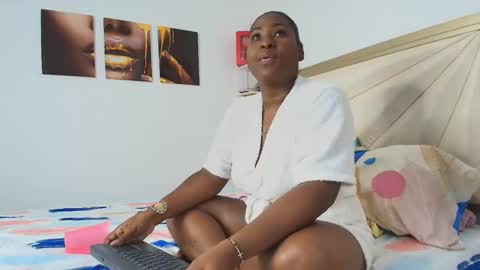 Snapshot of alanavega12 chatting on January 2025 01:53:01 PM alana online show from January 2025 01:53:01 PM