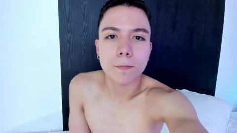 Snapshot of alanblack1 chatting on January 2025 06:28:01 PM alanblack1 online show from January 2025 06:28:01 PM