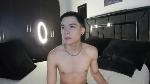 Snapshot of alanblack1 chatting on November 2025 09:59:01 PM alanblack1 online show from November 2025 09:59:01 PM