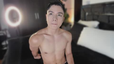 Snapshot of alanblack1 chatting on June 2026 02:07:02 PM alanblack1 online show from June 2026 02:07:02 PM