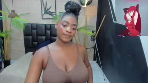 Snapshot of alanna_bonny chatting on July 2026 01:13:01 PM Alanna online show from July 2026 01:13:01 PM