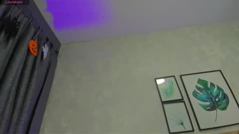 Snapshot of alanna_hank chatting on November 2025 12:56:01 AM Alanna online show from November 2025 12:56:01 AM