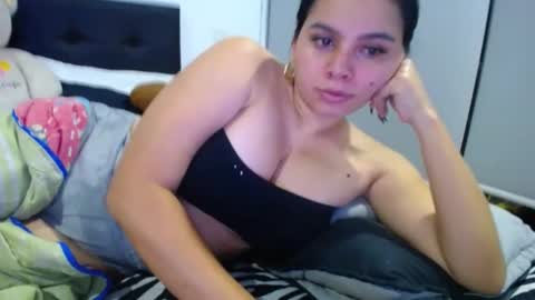 alanna_new1 online show from February 2025 10:16:02 AM