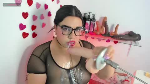 Snapshot of alanna_sloppy chatting on May 2026 01:02:04 AM alana silver online show from May 2026 01:02:04 AM