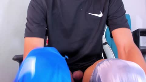 Snapshot of alannaughty_ chatting on February 2025 07:25:01 PM alannaughty_ online show from February 2025 07:25:01 PM