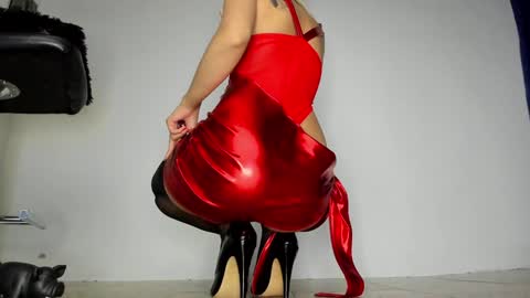 Snapshot of alannis_blue1 chatting on December 2024 07:33:02 AM ALANNIS online show from December 2024 07:33:02 AM