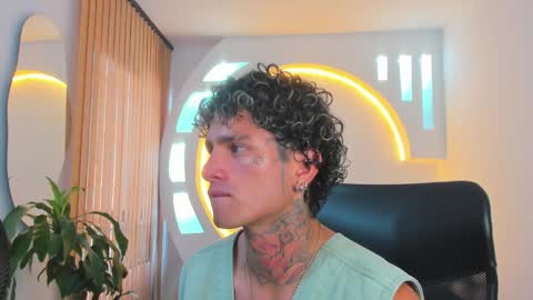 alan online show from January 2025 12:54:02 PM