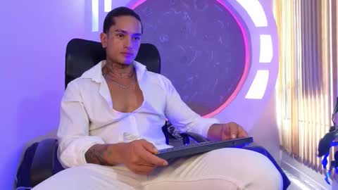 alan online show from September 2025 05:35:01 PM