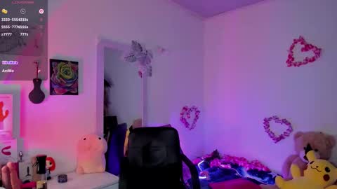 Snapshot of alaska_colors chatting on February 2026 02:16:02 PM Caro online show from February 2026 02:16:02 PM