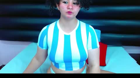 Snapshot of alasmith_ chatting on December 2024 02:21:02 AM AlaSmith online show from December 2024 02:21:02 AM