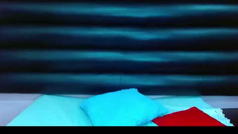 Snapshot of alasmith_ chatting on December 2024 05:27:02 AM AlaSmith online show from December 2024 05:27:02 AM