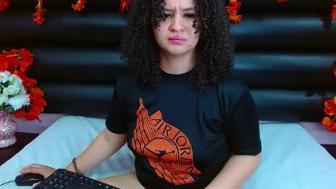 Snapshot of alasmith_ chatting on January 2025 08:33:01 AM AlaSmith online show from January 2025 08:33:01 AM