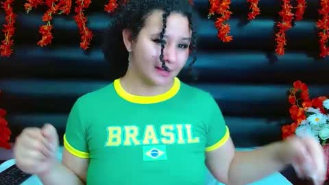 Snapshot of alasmith_ chatting on January 2025 04:44:01 AM AlaSmith online show from January 2025 04:44:01 AM