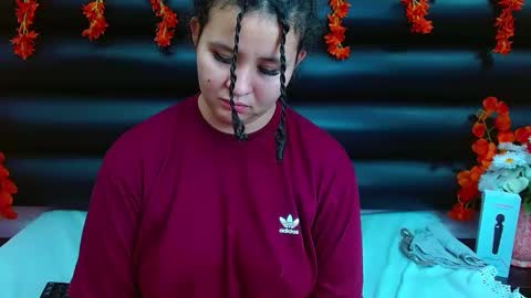 Snapshot of alasmith_ chatting on January 2025 08:08:01 AM AlaSmith online show from January 2025 08:08:01 AM