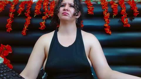 Snapshot of alasmith_ chatting on February 2025 08:35:01 AM AlaSmith online show from February 2025 08:35:01 AM