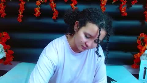 Snapshot of alasmith_ chatting on February 2025 08:02:02 AM AlaSmith online show from February 2025 08:02:02 AM