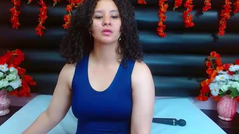 Snapshot of alasmith_ chatting on February 2025 02:19:01 AM AlaSmith online show from February 2025 02:19:01 AM