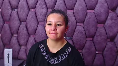 Snapshot of alasmith_ chatting on February 2025 05:44:02 AM AlaSmith online show from February 2025 05:44:02 AM