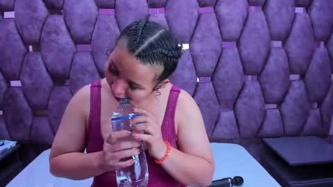 Snapshot of alasmith_ chatting on October 2025 02:10:01 AM AlaSmith online show from October 2025 02:10:01 AM