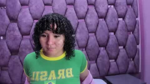 Snapshot of alasmith_ chatting on November 2025 02:22:02 AM AlaSmith online show from November 2025 02:22:02 AM