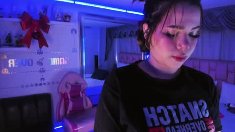 albaandthayron online show from December 2024 12:12:02 PM