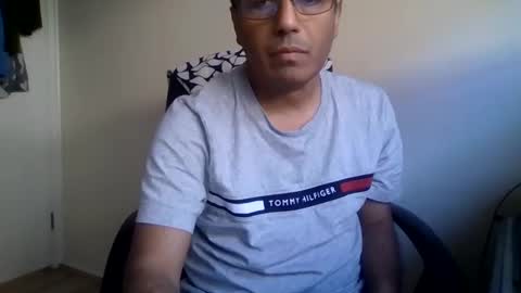 albalchal1973 online show from March 2026 10:21:02 PM