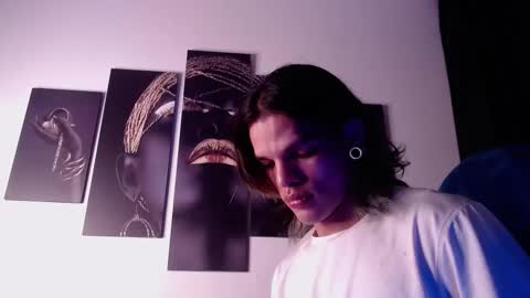 Snapshot of albertbernal69 chatting on November 2025 03:40:02 AM Albert online show from November 2025 03:40:02 AM