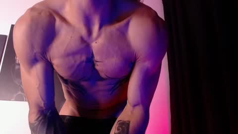 Snapshot of albertbernal69 chatting on November 2025 04:00:01 AM Albert online show from November 2025 04:00:01 AM