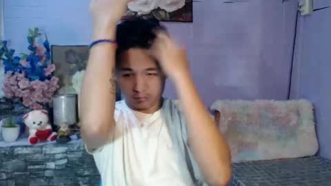 Snapshot of albertx_destroyer69 chatting on May 2026 12:05:01 AM Albert online show from May 2026 12:05:01 AM