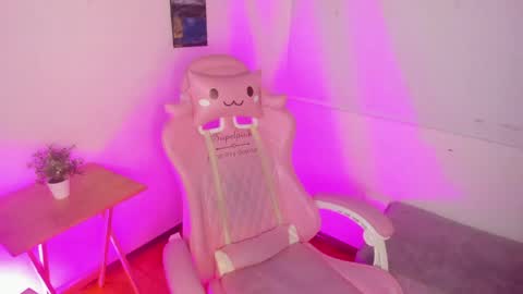 Alejandra  online show from May 2026 02:24:02 PM