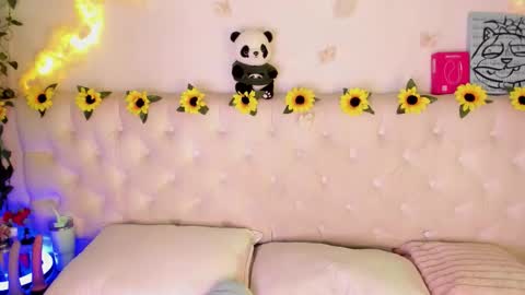 ale_aurarashi online show from February 2026 01:25:02 AM