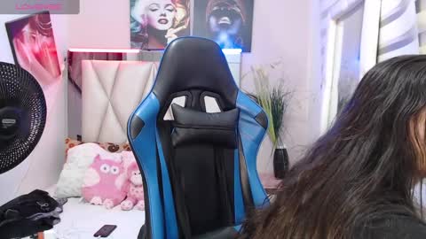 Snapshot of ale_noah_xxx chatting on December 2024 04:32:02 AM ale_noah_xxx online show from December 2024 04:32:02 AM