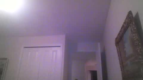 aleccch online show from May 2026 07:48:02 AM