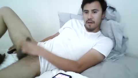 Snapshot of aleccksz chatting on November 2025 07:26:02 PM PoonHandler online show from November 2025 07:26:02 PM