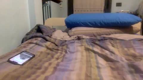 Snapshot of alechatsxxx chatting on February 2025 07:13:01 PM sandroxxx online show from February 2025 07:13:01 PM