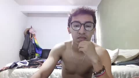 aleexrune online show from October 2025 06:29:01 PM