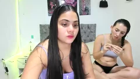 alejandra_evanss online show from April 2026 02:37:02 AM