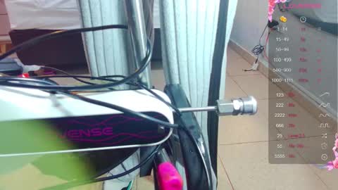 Snapshot of alejandra_martinss chatting on November 2025 02:59:01 AM alejandra martins online show from November 2025 02:59:01 AM