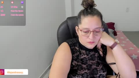 alejandra online show from July 2026 08:33:02 PM