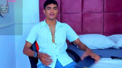 Alejandro williams online show from June 2026 07:20:01 PM