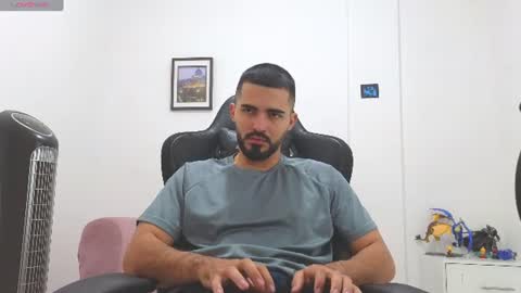 Snapshot of alejandroo_7 chatting on June 2026 06:45:02 PM alejandroo_7 online show from June 2026 06:45:02 PM