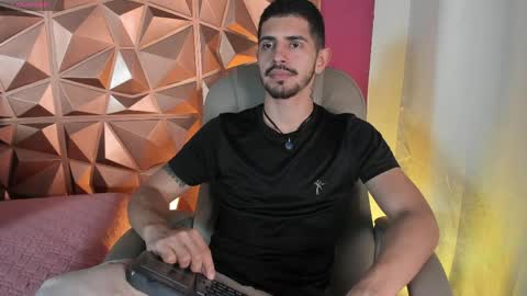 Alejo  online show from April 2026 04:12:02 AM