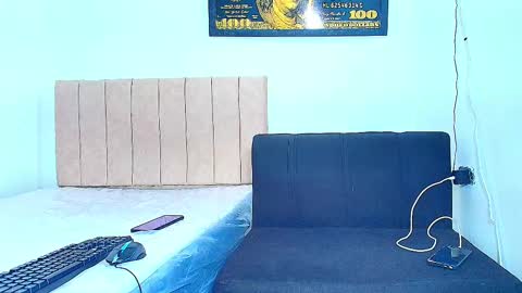 alejo_21cm online show from October 2025 04:14:02 PM